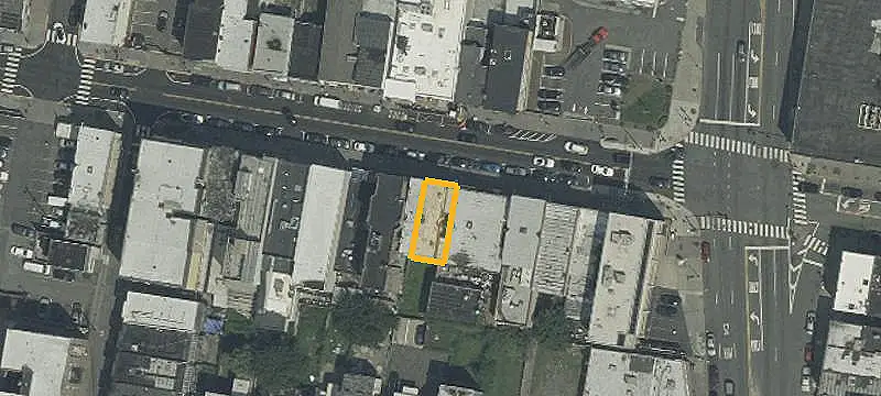 Three-Level Mixed-Use Property