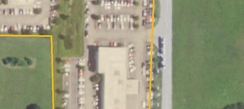 Retail Space with Highway Exposure