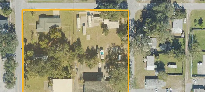 Commercial Land With Existing Building