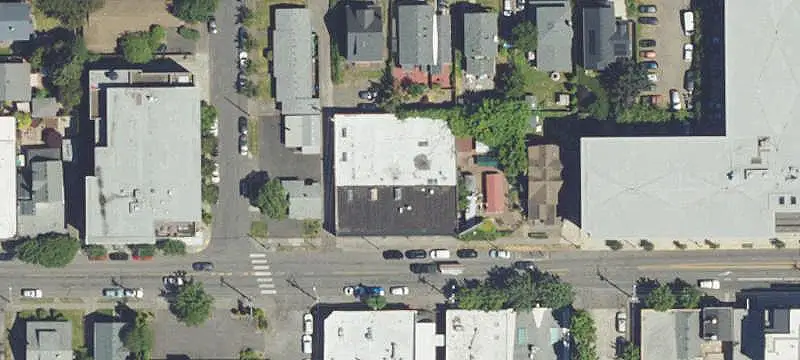 Multi-Tenant Retail Property