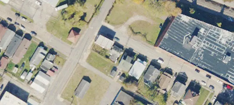 Flex Space with Fenced Yard