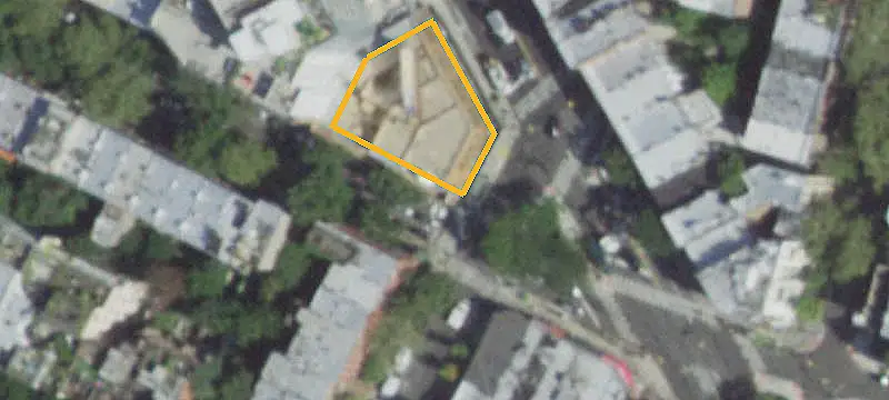 Self-Park Garage Space