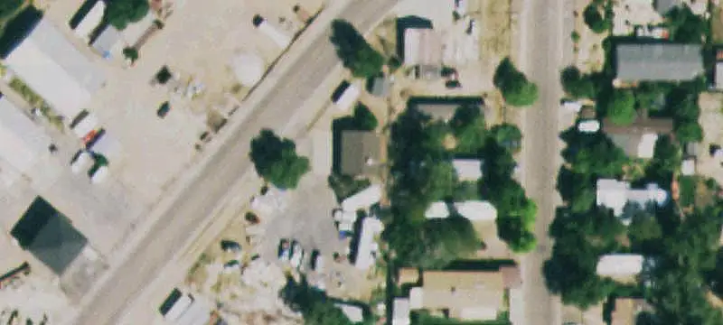 Flex Space With Fenced Parking