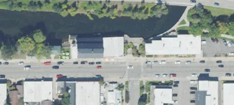 Corner Retail Space with River Views