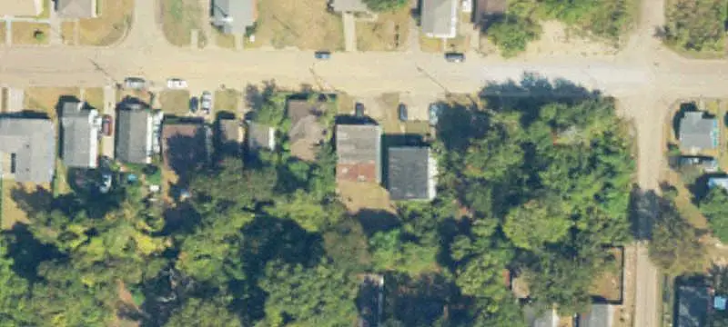 Block Auto Repair Building