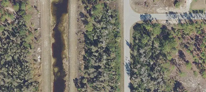906 Anaconda Avenue South, Lehigh Acres, FL 33974