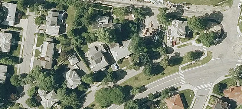 Brownstone Multifamily Property