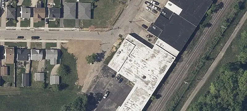 Manufacturing Facility with Crane Rails