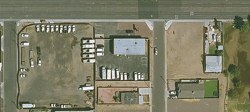 Fenced-Yard Flex Space