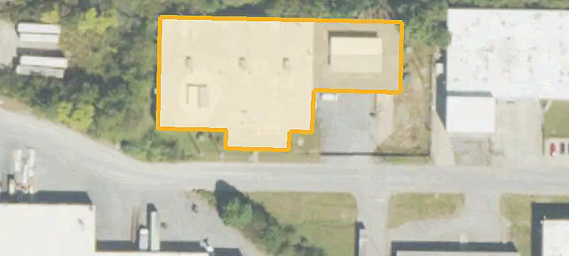 Warehouse with Dock Doors