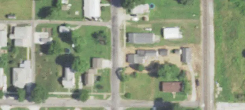 132 First Street, Carrollton, IL 62016