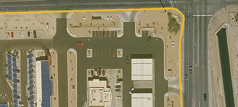 Signalized Intersection Commercial Land