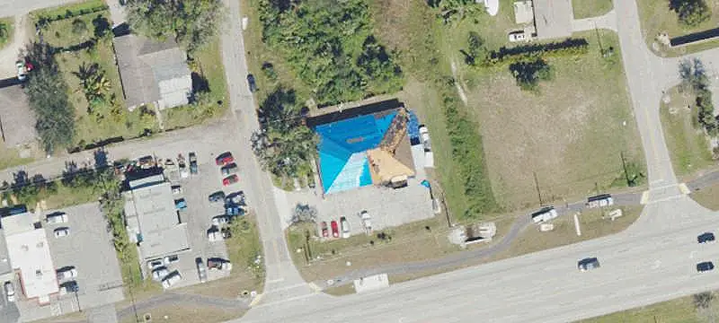 Occupied Strip Mall with New Roof