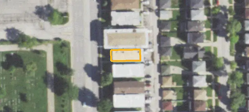 Six-Unit Apartment Building