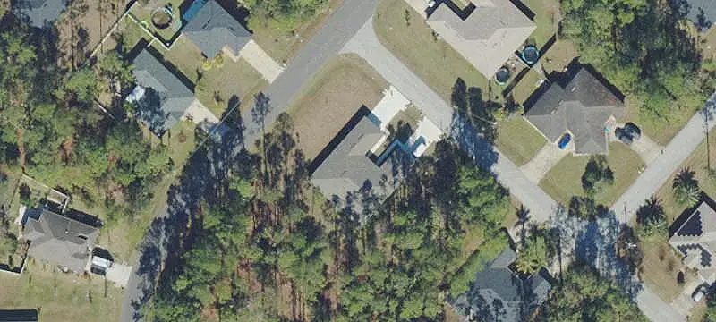 Corner-Lot Duplex