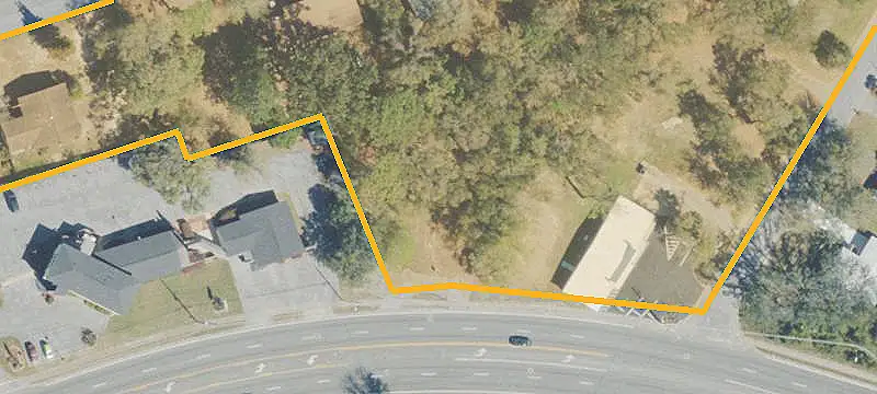 Commercial Land Near Medical Anchors
