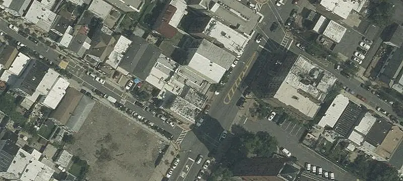 Former Restaurant Storefront