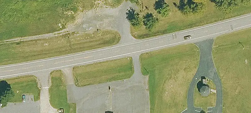 Flex Building With Auto Shop