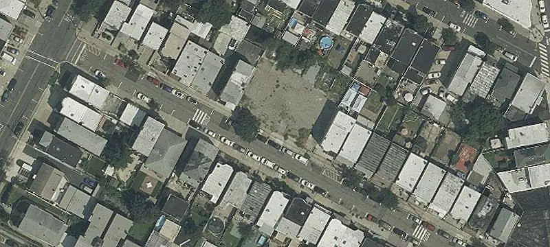 VACANT LAND / Vacant Land