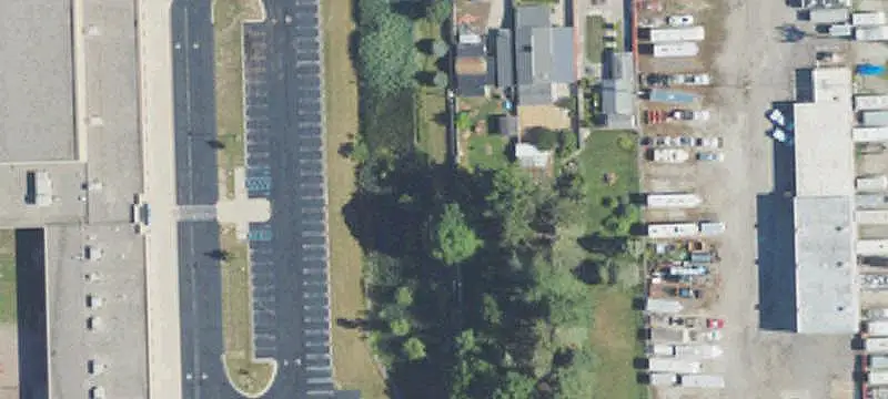 I-1 Warehouse with Fenced Yard