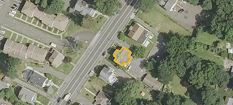 Apartment Building with Garage