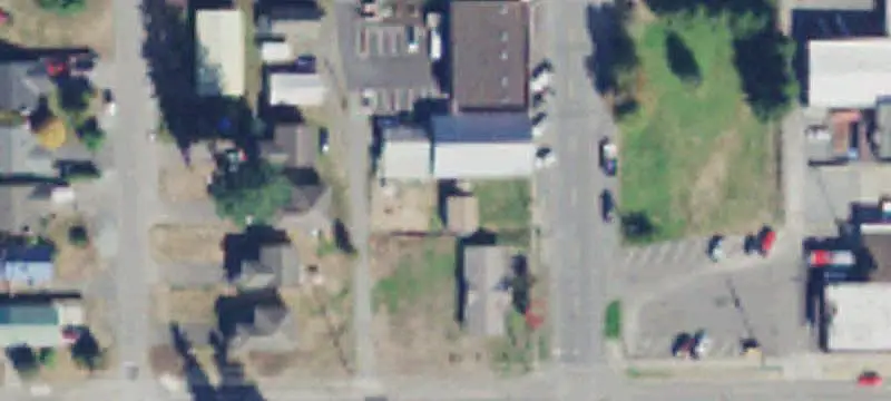 Mixed-Use Property with Finished Outbuilding