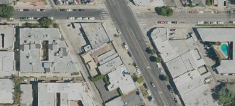 Renovated Multi-Tenant Mixed-Use Property