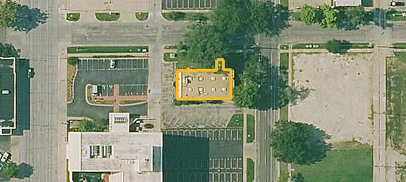 Freestanding Office Building with Basement