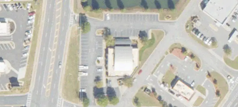 Retail Space at Signalized Intersection
