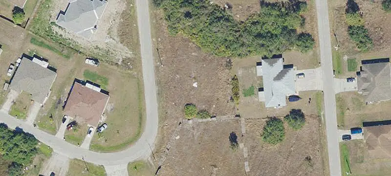 Lots/Land