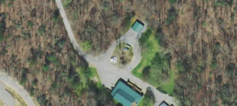 Unrestricted Commercial Land with Shop