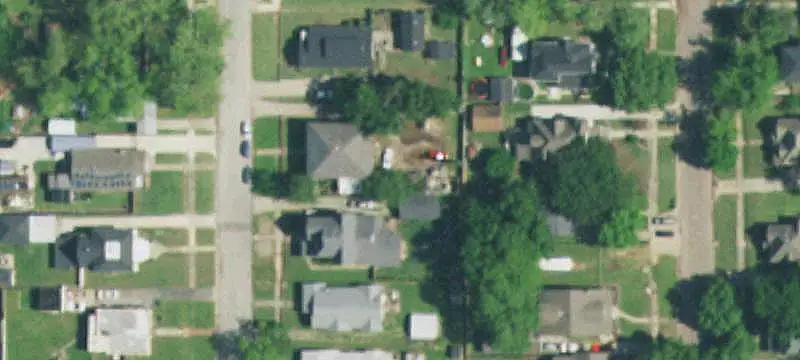 7-Unit Apartment Building