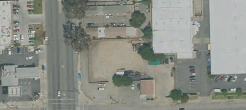Mixed-Use Property with 6 Units