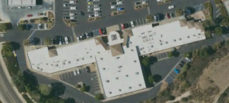 Freeway-Visible Retail Space