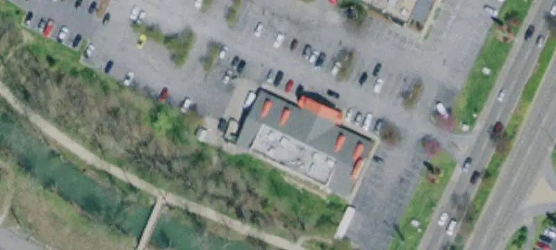 Restaurant Building With Shop Space