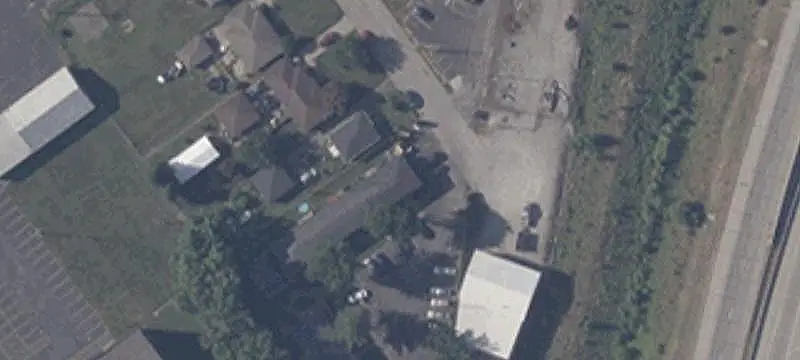 18-Unit Apartment Building
