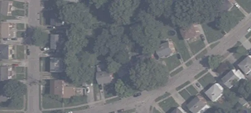 Brick Duplex with Vacant Unit