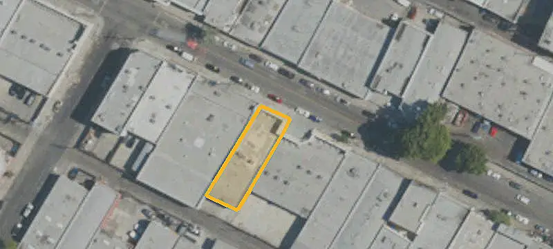 Single-Tenant Industrial Building