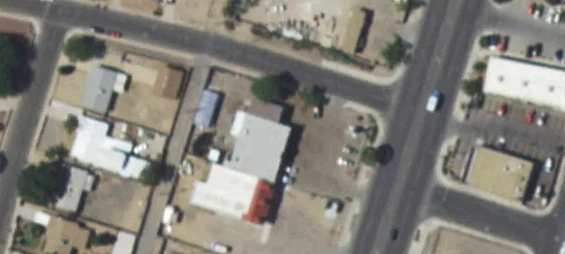 Auto Shop With Drive-In Bays