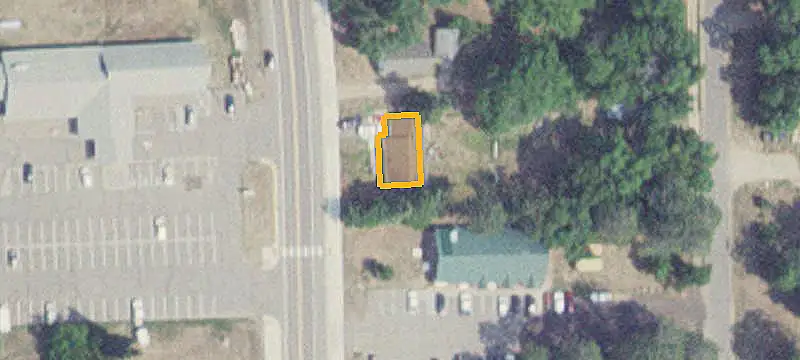 Restaurant Building with Flexible Layout
