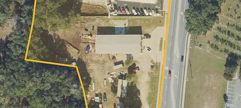 Storefront Property with Roll-Up Bays