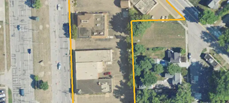 Mixed-Use Property with Showroom