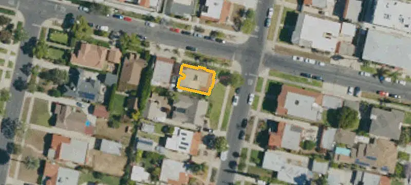 Five-Unit Apartment Building