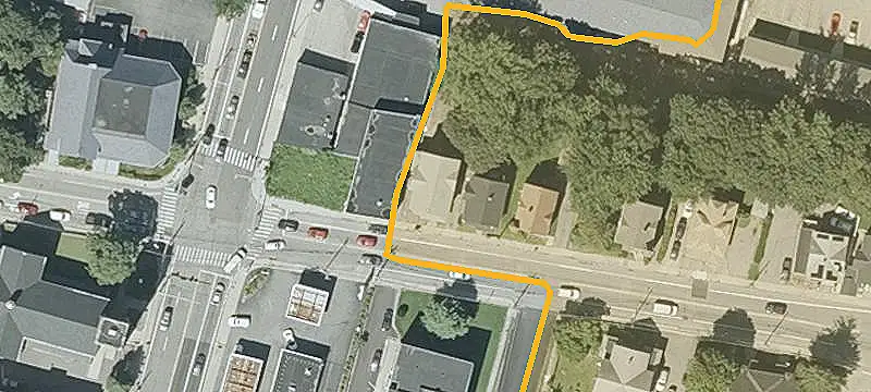 Warehouse with Four-Unit Retail Building