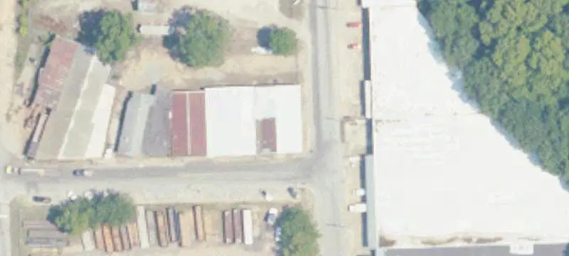 Flex Space with Fenced Yard