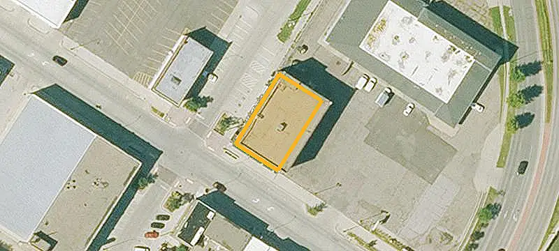 Three-Story Flex Space