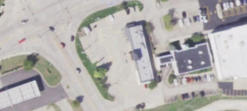 Equipped Drive-Through Restaurant Building