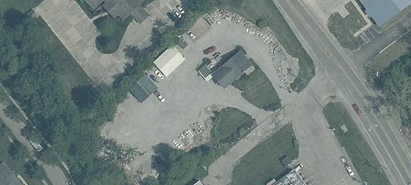 Flex Property with Storage Buildings