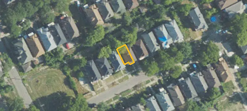 Brick 2-Unit Duplex