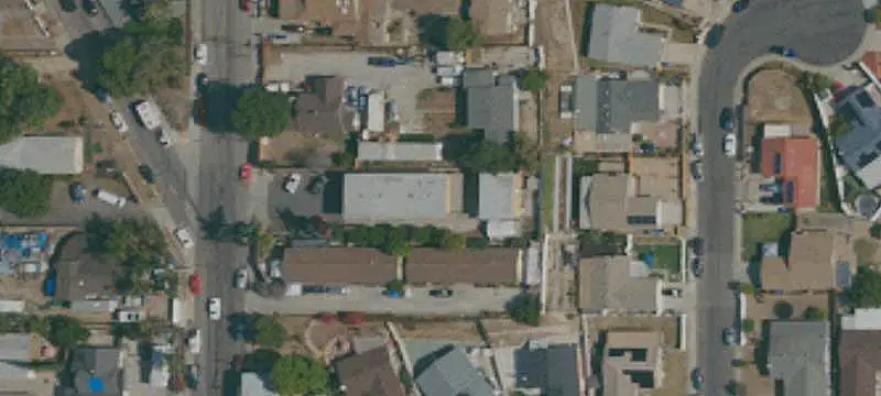 10-Unit Apartment Building